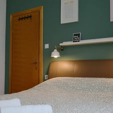 Apartment Apartman Lena Zadar